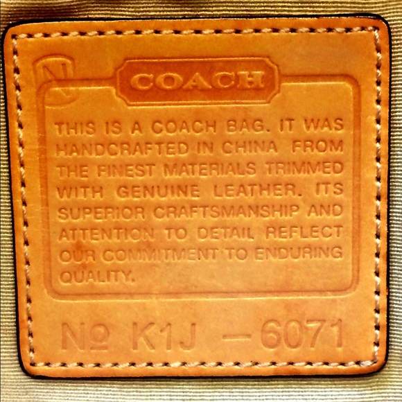 Large Coach logo tote - Picture 3 of 8